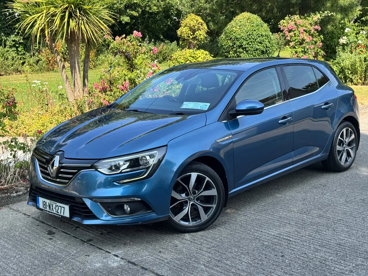 182 RENAULT MEGAN 1.5 DIESEL AUTOMATIC LOW KM - Image 2