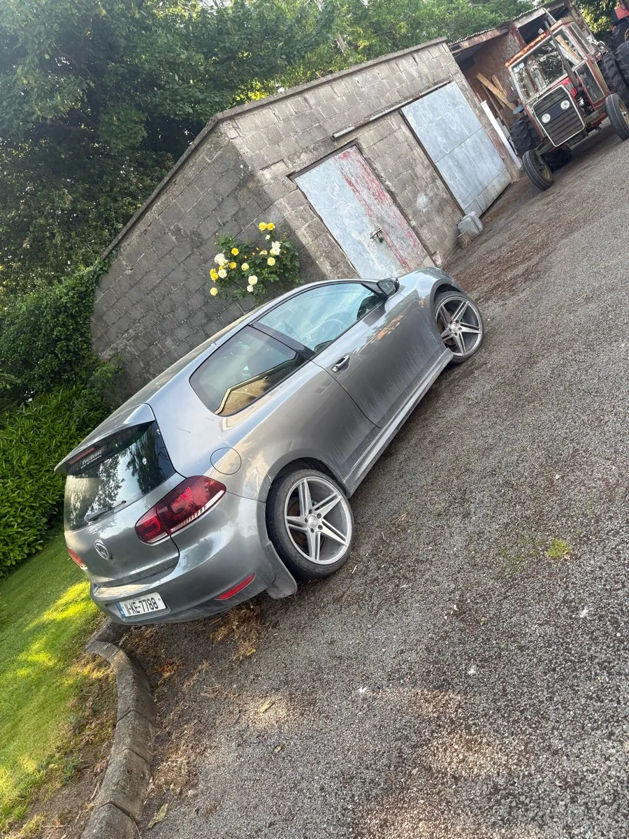 Car - Image 1