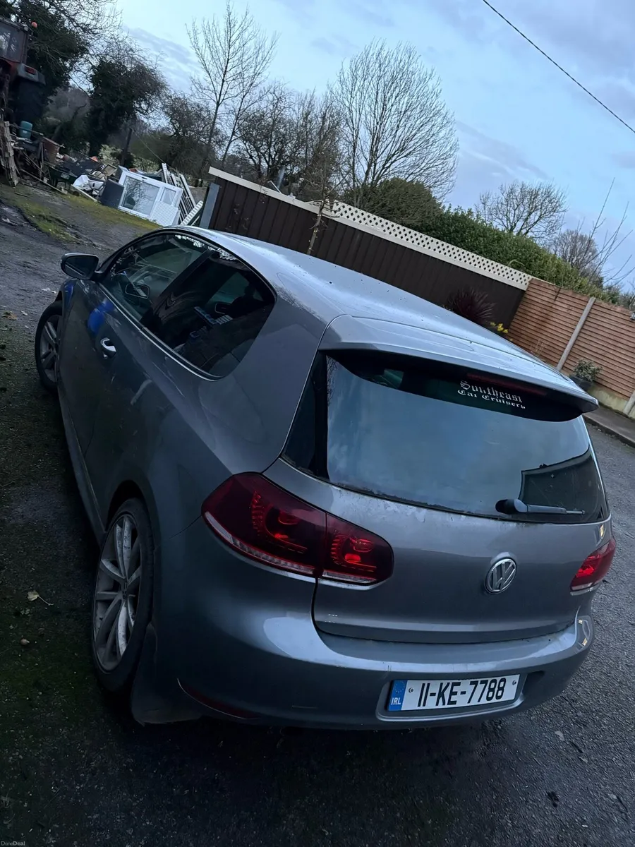 Car - Image 4