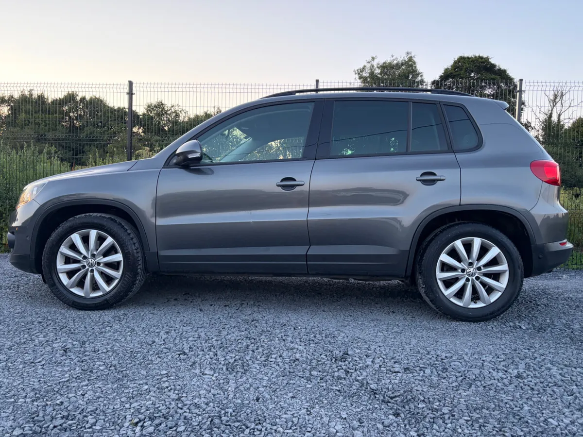 2015 VW TIGUAN 2.0 TDI 110 BHP * LOW KMS * - Image 4