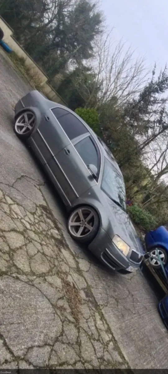 Skoda Superb 2007 - Image 2