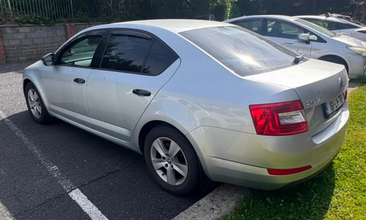Skoda Octavia 2016 - Image 4