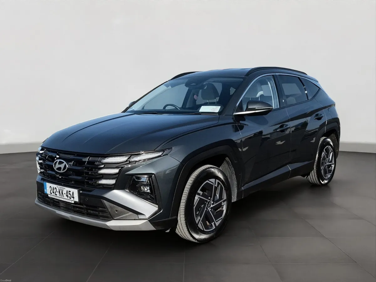 Hyundai Tucson Executive Hybrid - Image 1