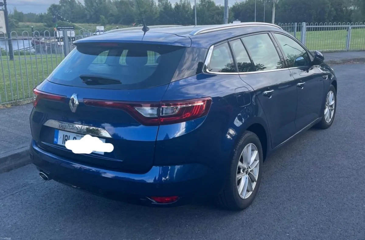 Renault Megane 2018 - LOW PRICE FOR A QUICK SALE - Image 4