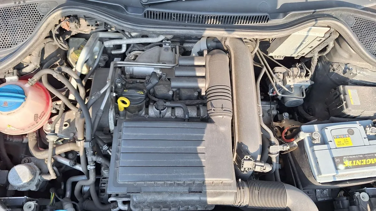 Volkswagen Polo 1.2 Petrol Automatic Black  2017 - Image 5