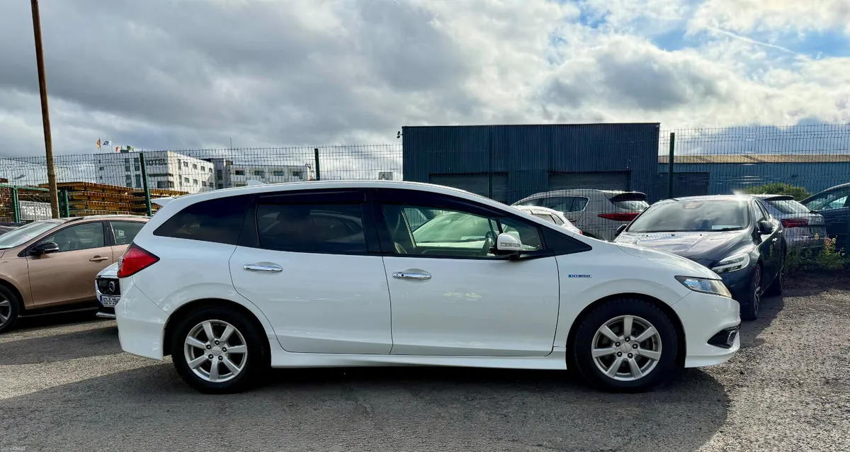 HONDA JADE 2015 /1.5, HYBRID/ - Image 4