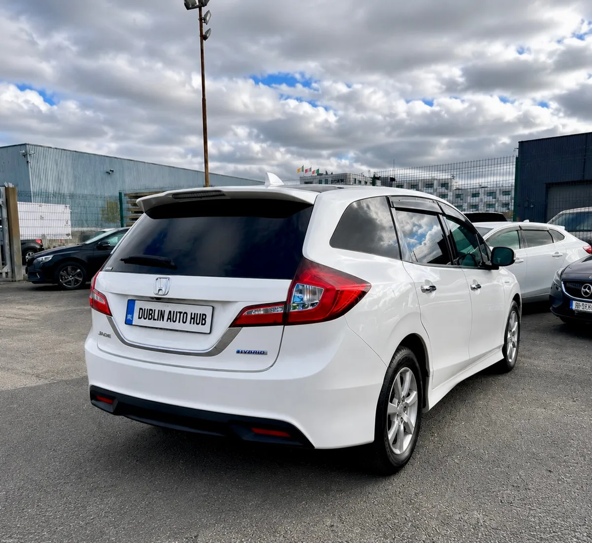 HONDA JADE 2015 /1.5, HYBRID/ - Image 6