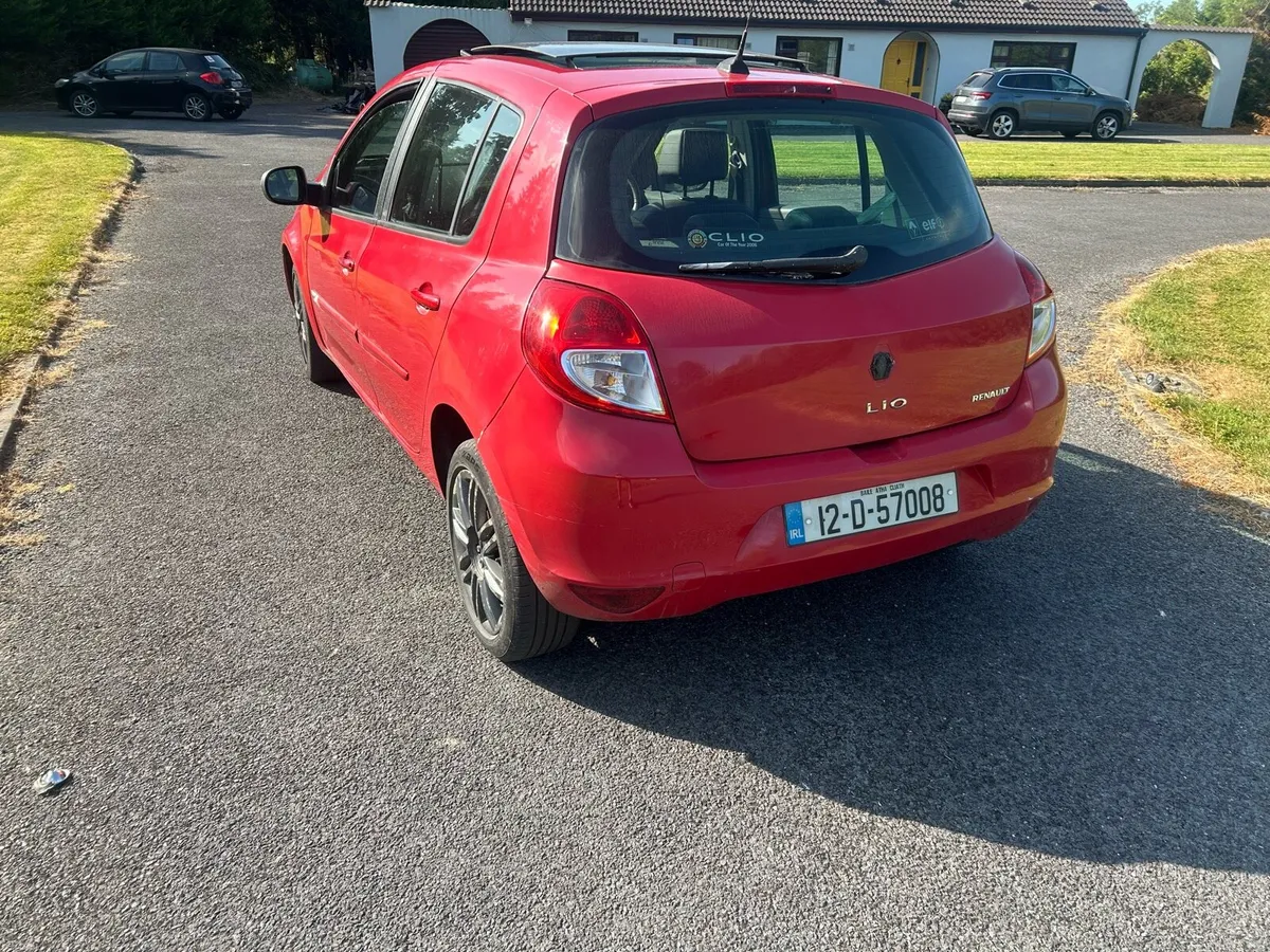 2012 RENAULT CLIO DYNAMIQUE TOM TOM EDITION - Image 4