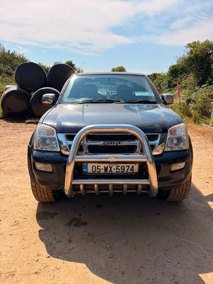 Isuzu D-Max 2005 - Image 1
