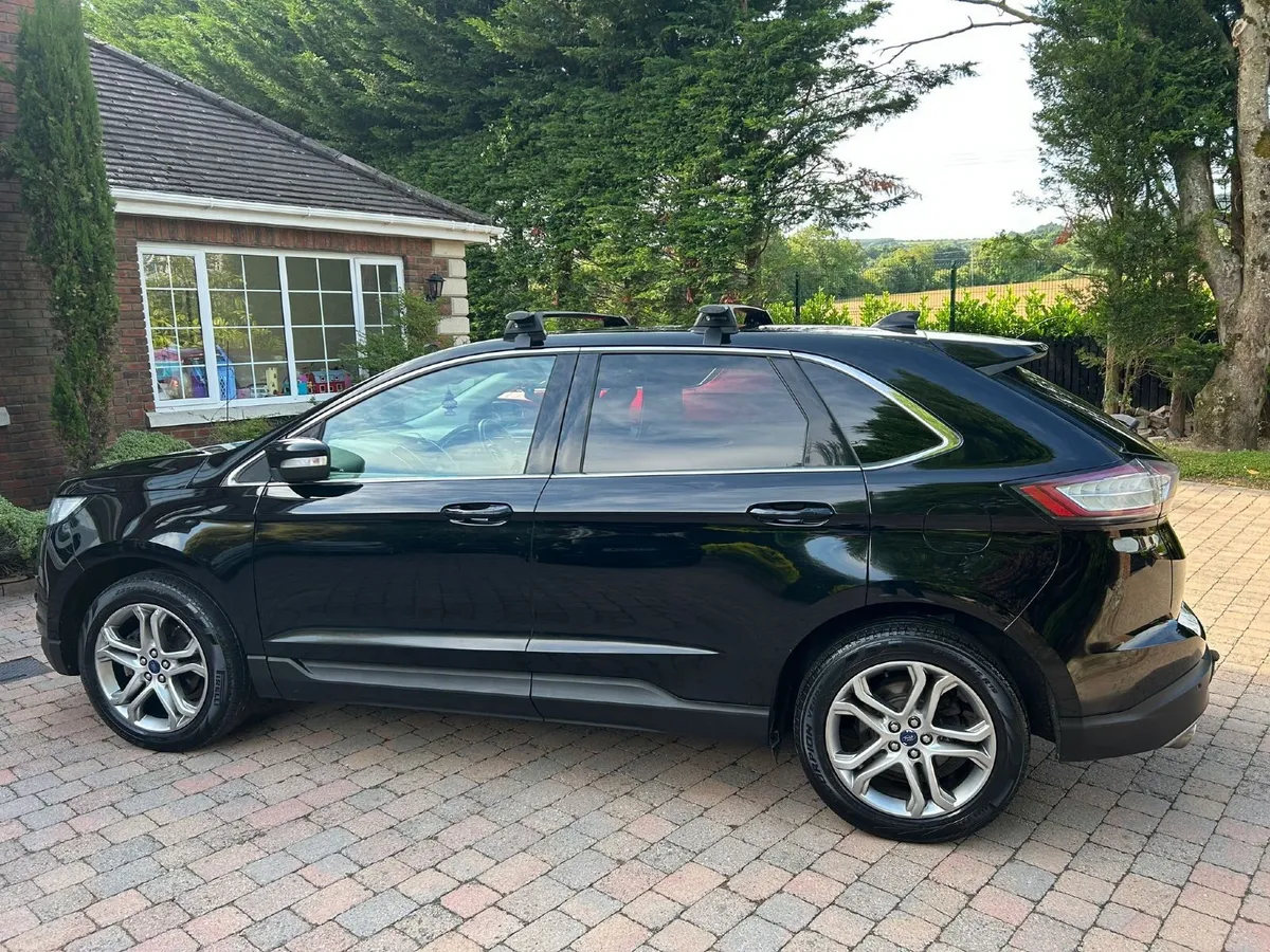Ford Edge 2018 - Image 2