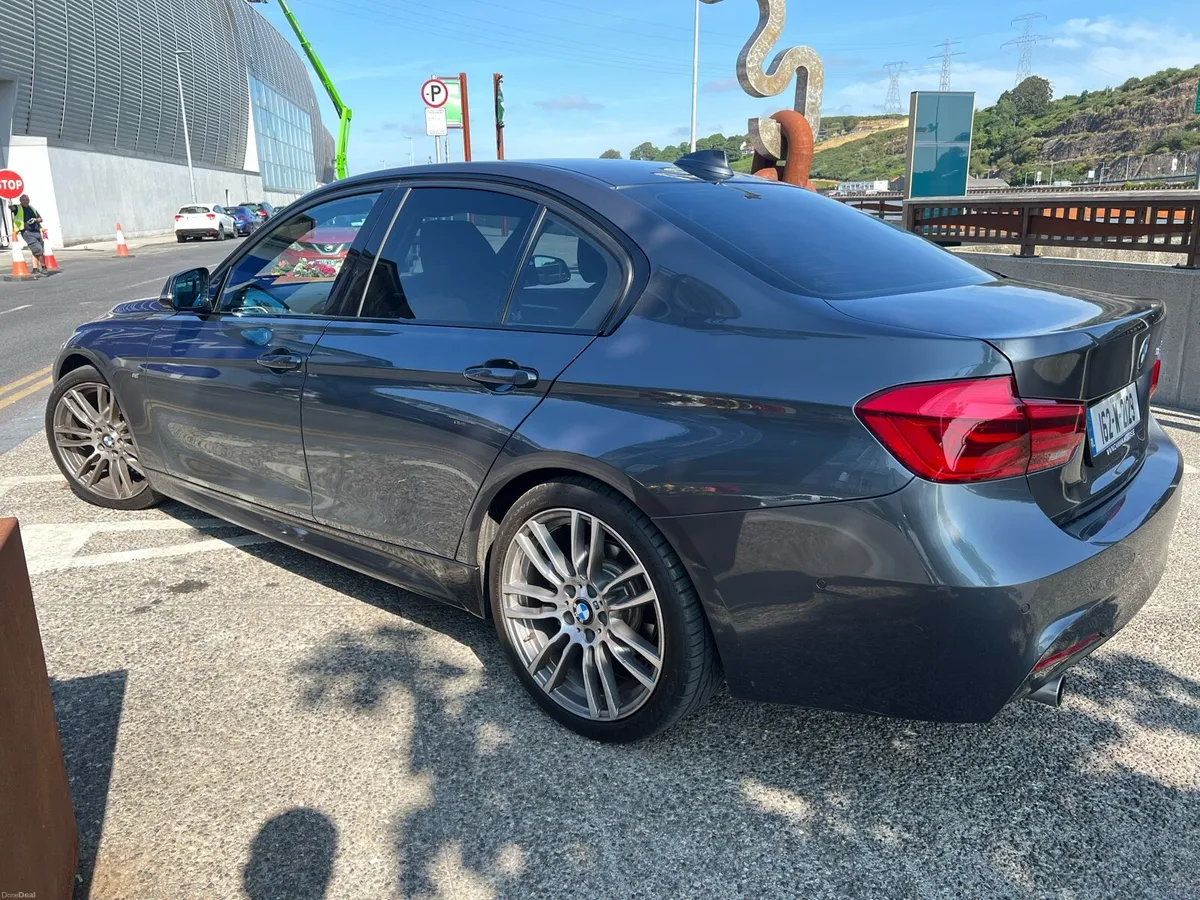 BMW 320D M Sport High Spec Auto | 56.000 km - Image 4