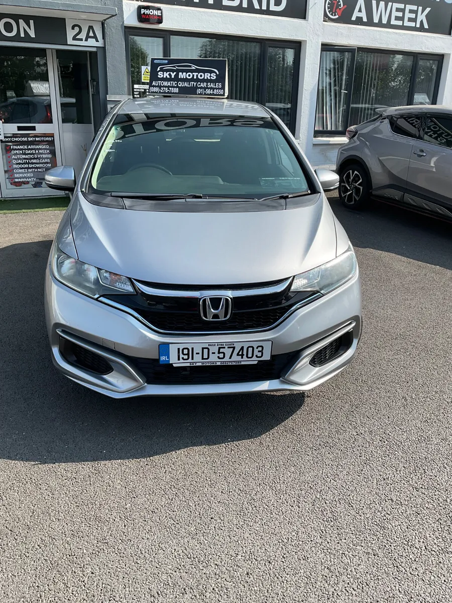 Honda fit 2019 Automatic - Image 2
