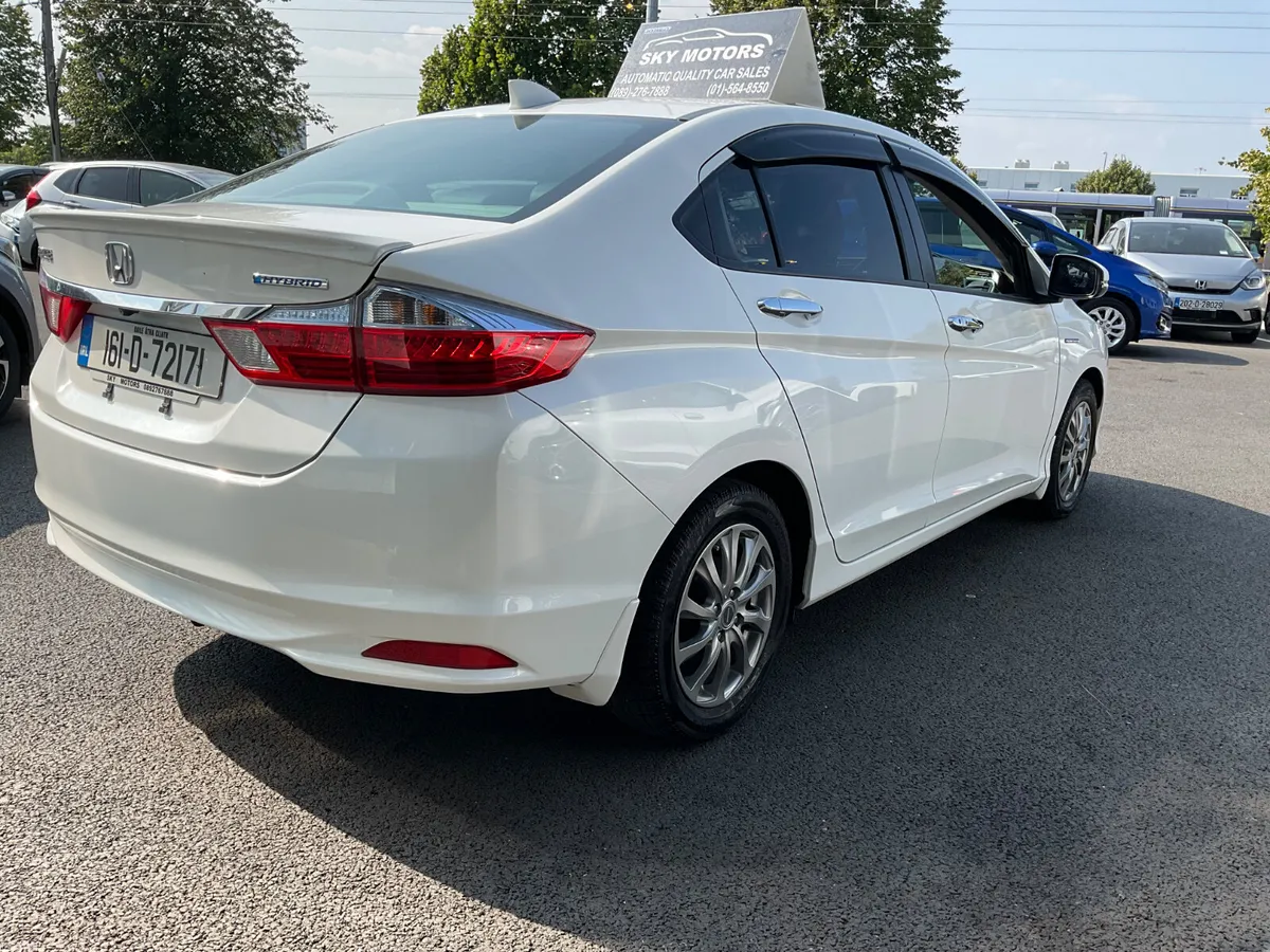 Honda Grace  2016 - Image 3
