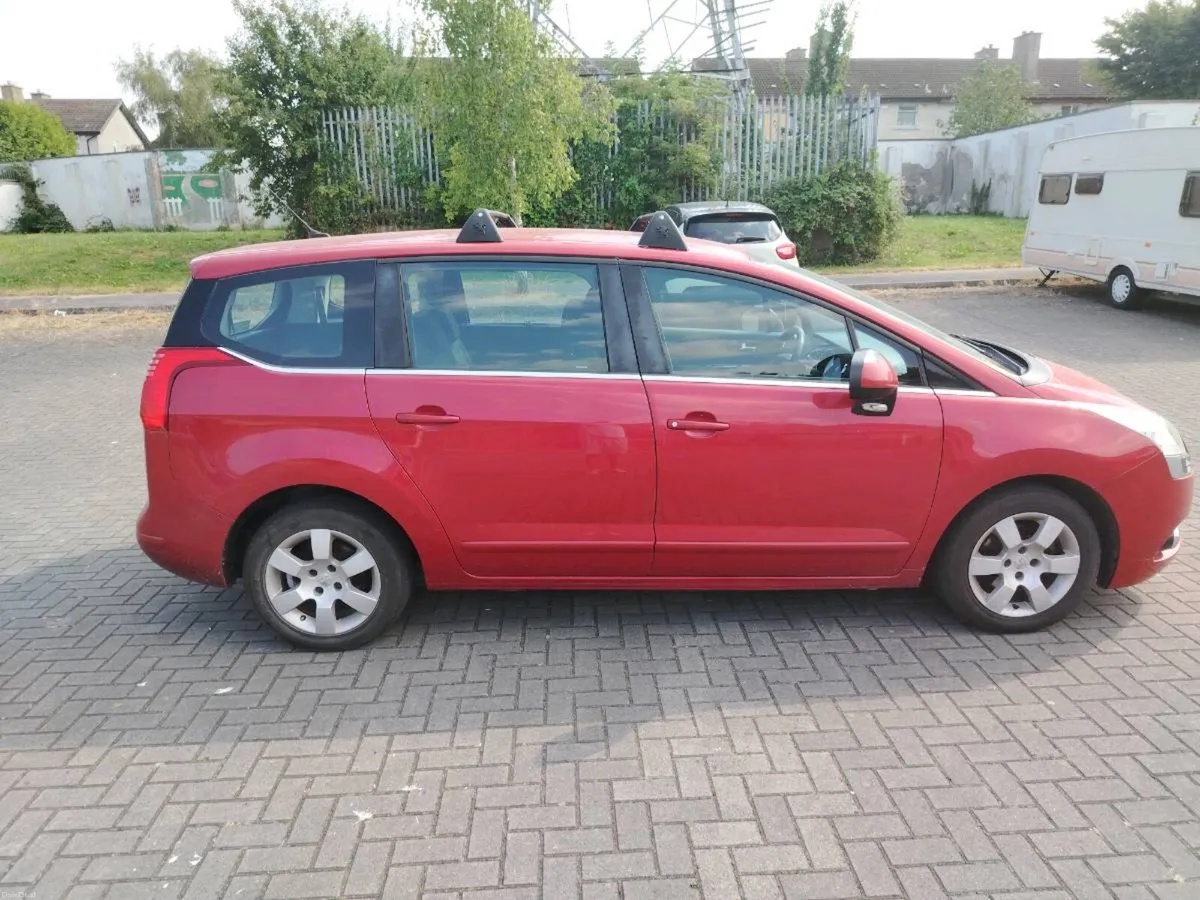 Peugeot 5008 - Image 4