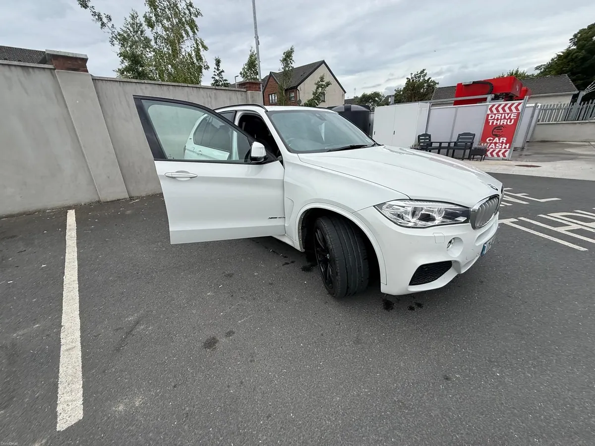 BMW X5 2017 - Image 2