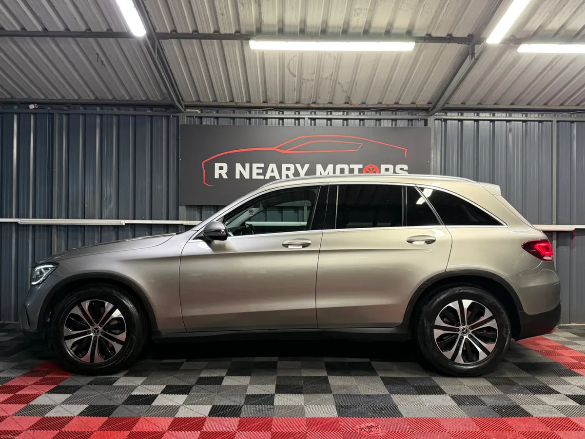 2020 202 Mercedes-Benz GLC GLC 200 D 4MATIC - Image 3