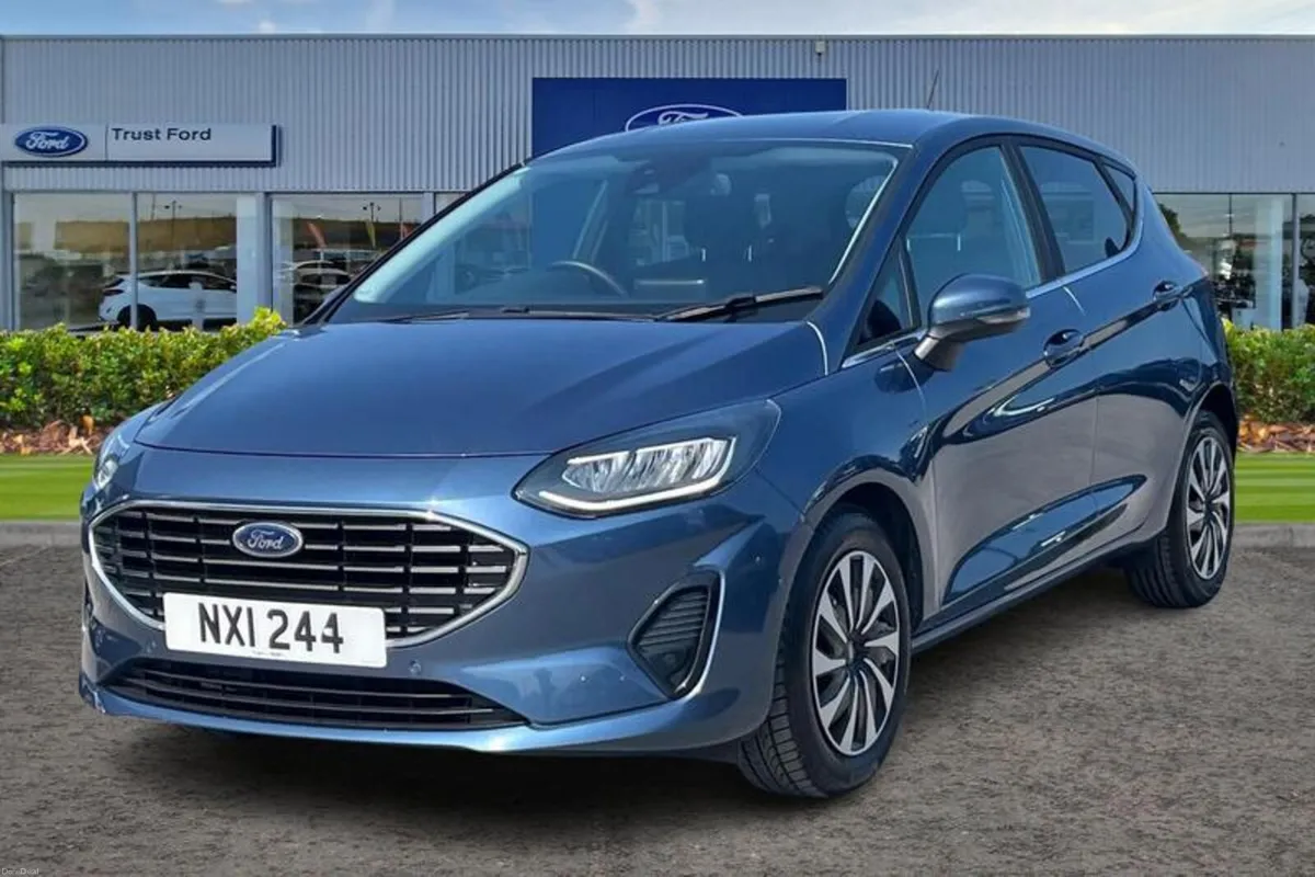 Ford Fiesta 1.0 EcoBoost Hybrid mHEV 125 Titanium - Image 5
