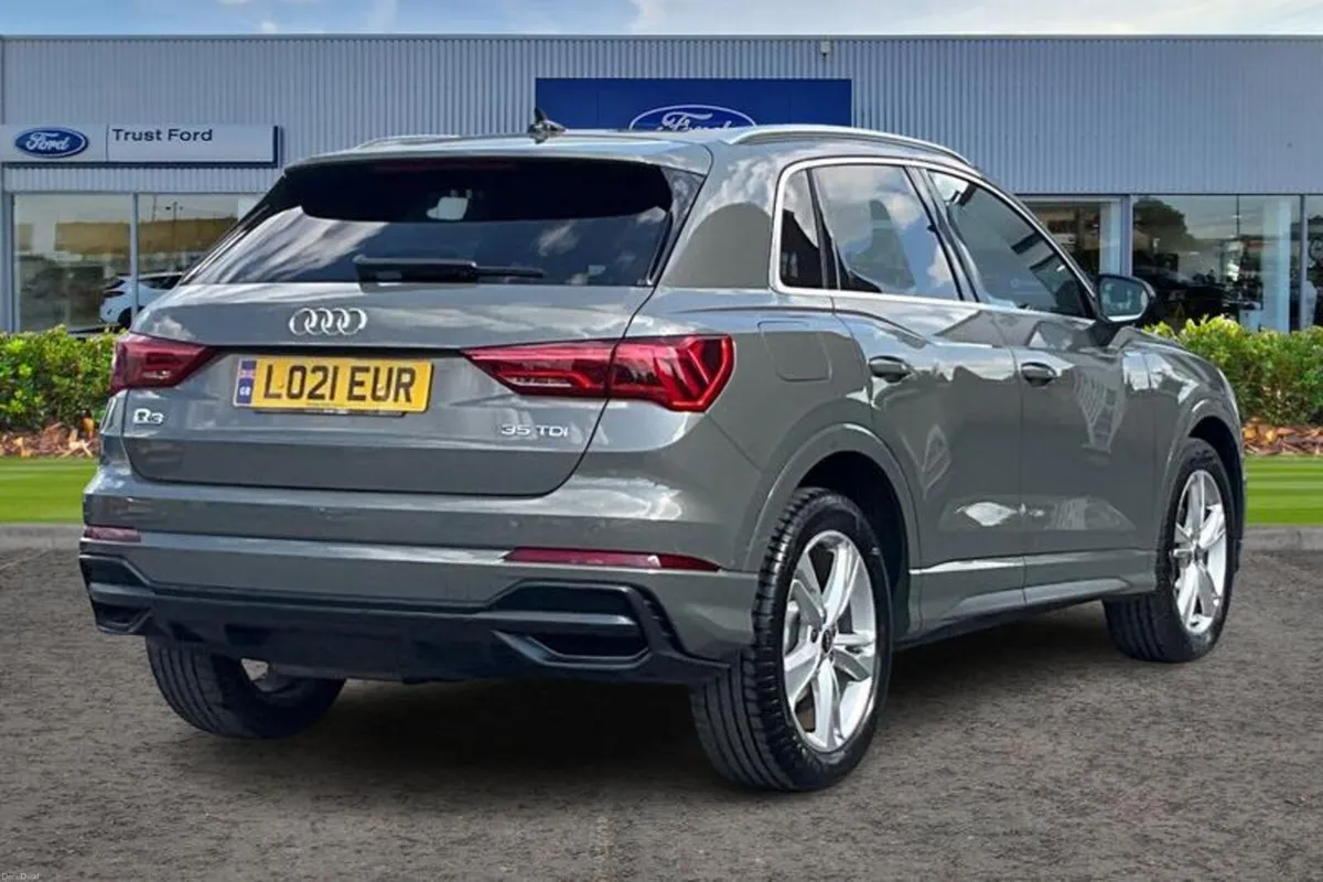 Audi Q3 S Line - Image 4