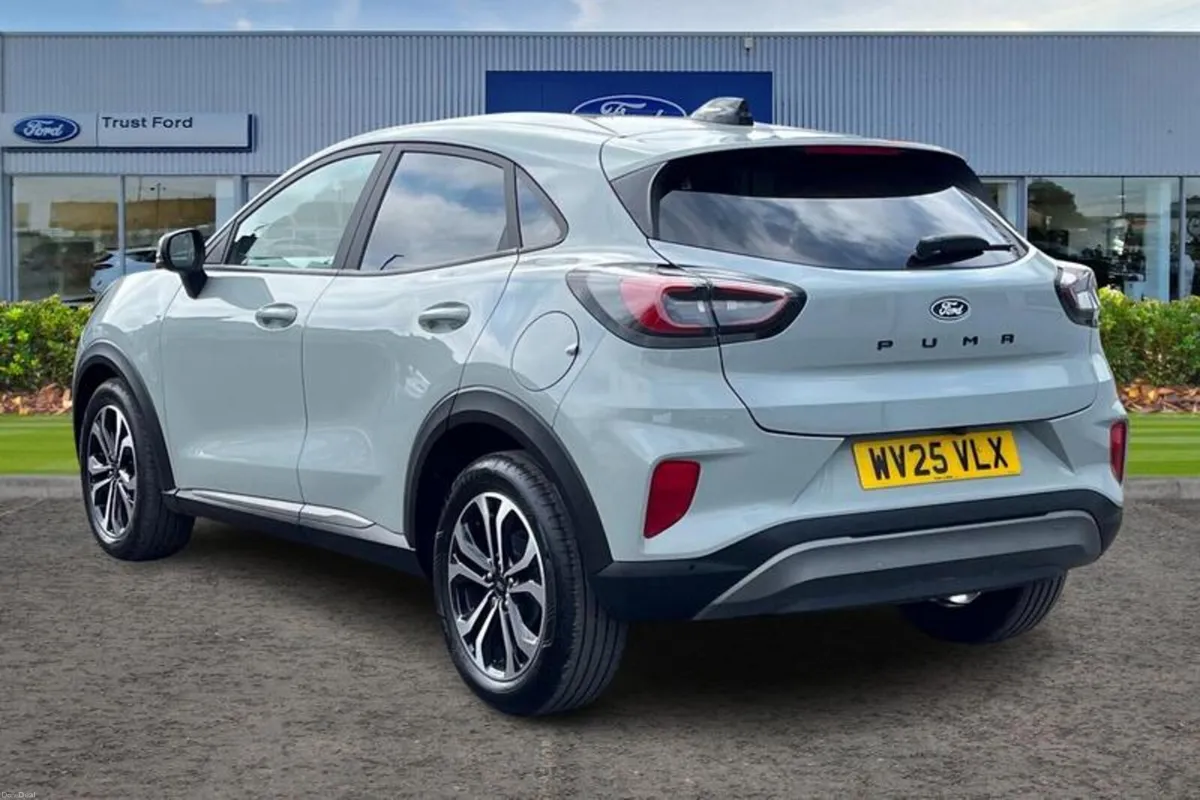 Ford Puma Titanium - Image 2