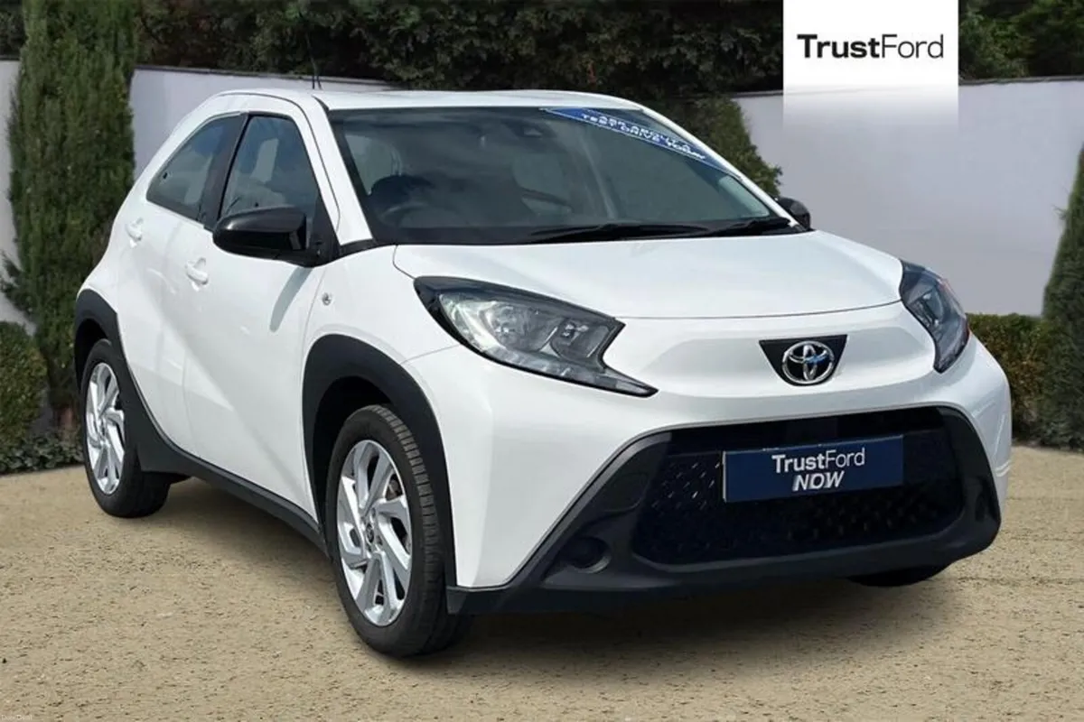 Toyota Aygo X Pure - Image 1
