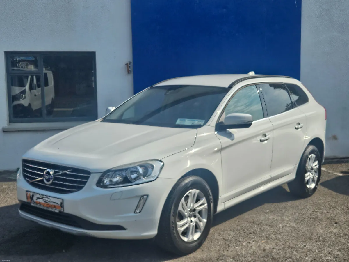Volvo XC60 2017 automatic - Image 1