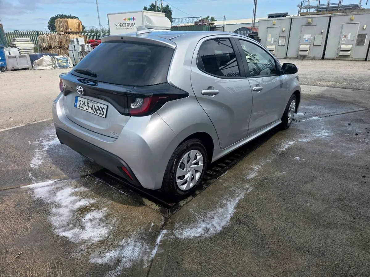 2023 Toyota Yaris 1.0 Automatic - Image 4
