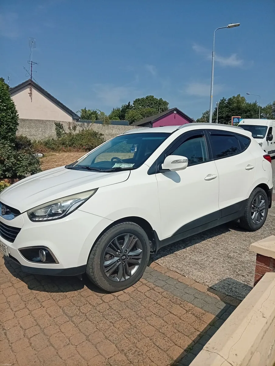 Hyundai ix35 2015 spotless  full service history - Image 1