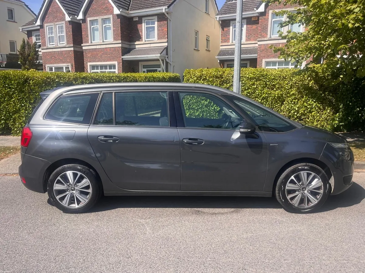 Citroen Grand C4 Picasso 162 Reg 1.6 HDI Exclusive - Image 5