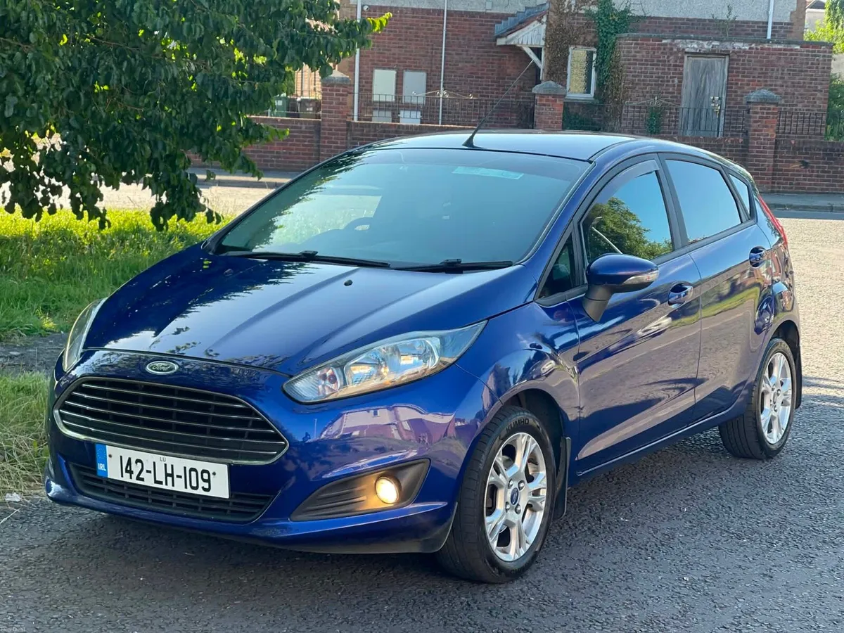 2014 Ford fiesta zetec nct and taxed - Image 2