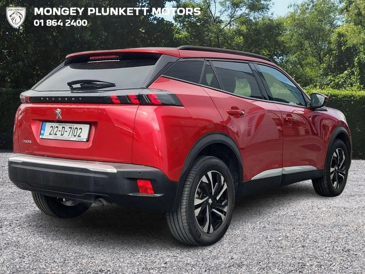 Peugeot 2008 1.2 Puretech 100bhp Allure *Summer Sa - Image 6