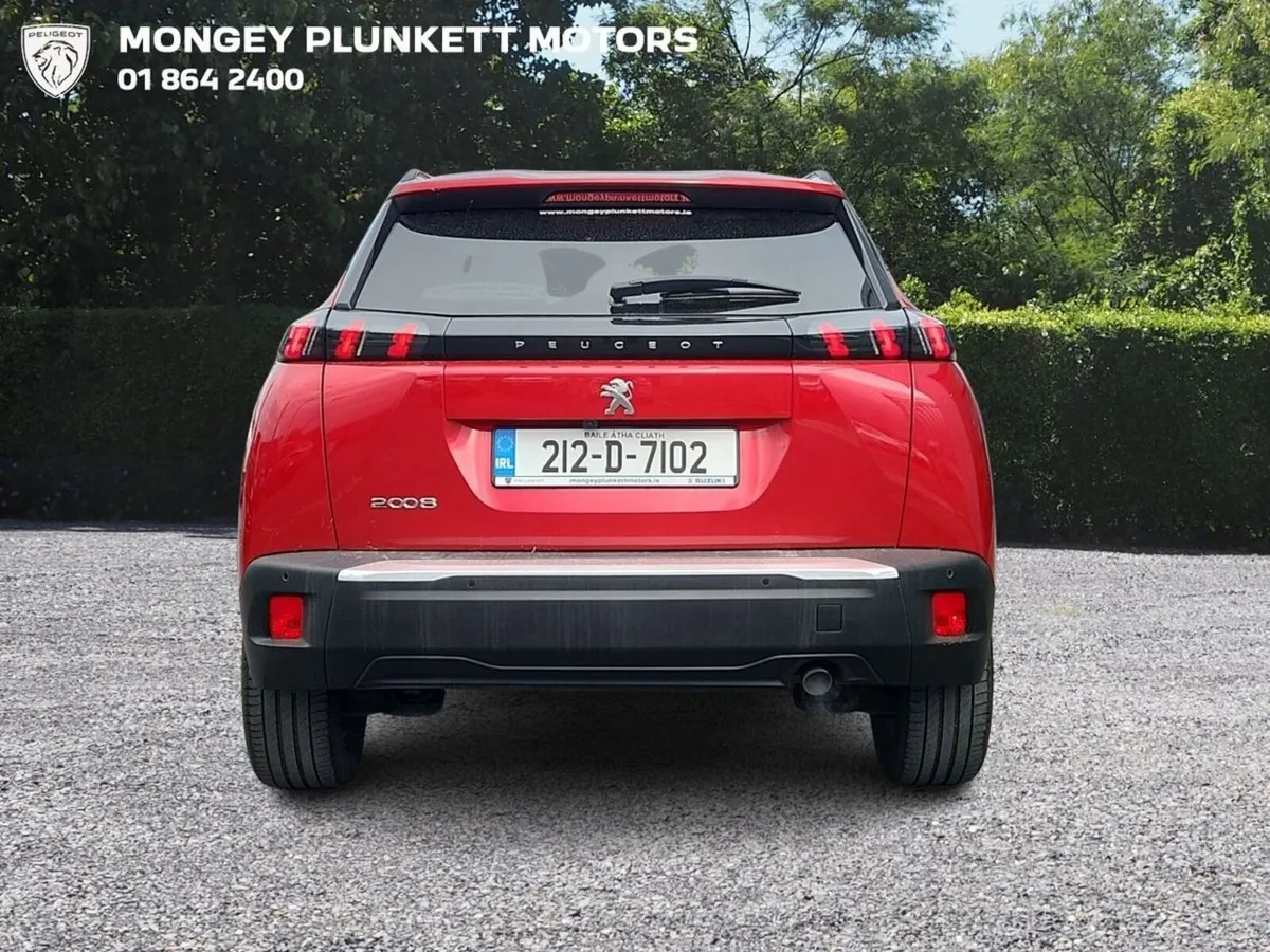Peugeot 2008 1.2 Puretech 100bhp Allure *Summer Sa - Image 5