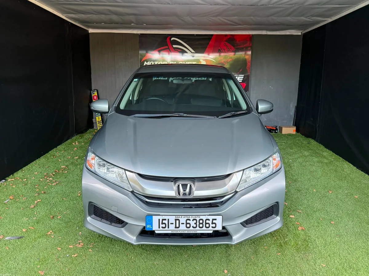 HONDA GRACE 2015 AUTOMATIC ONLY 34K Miles!! - Image 1