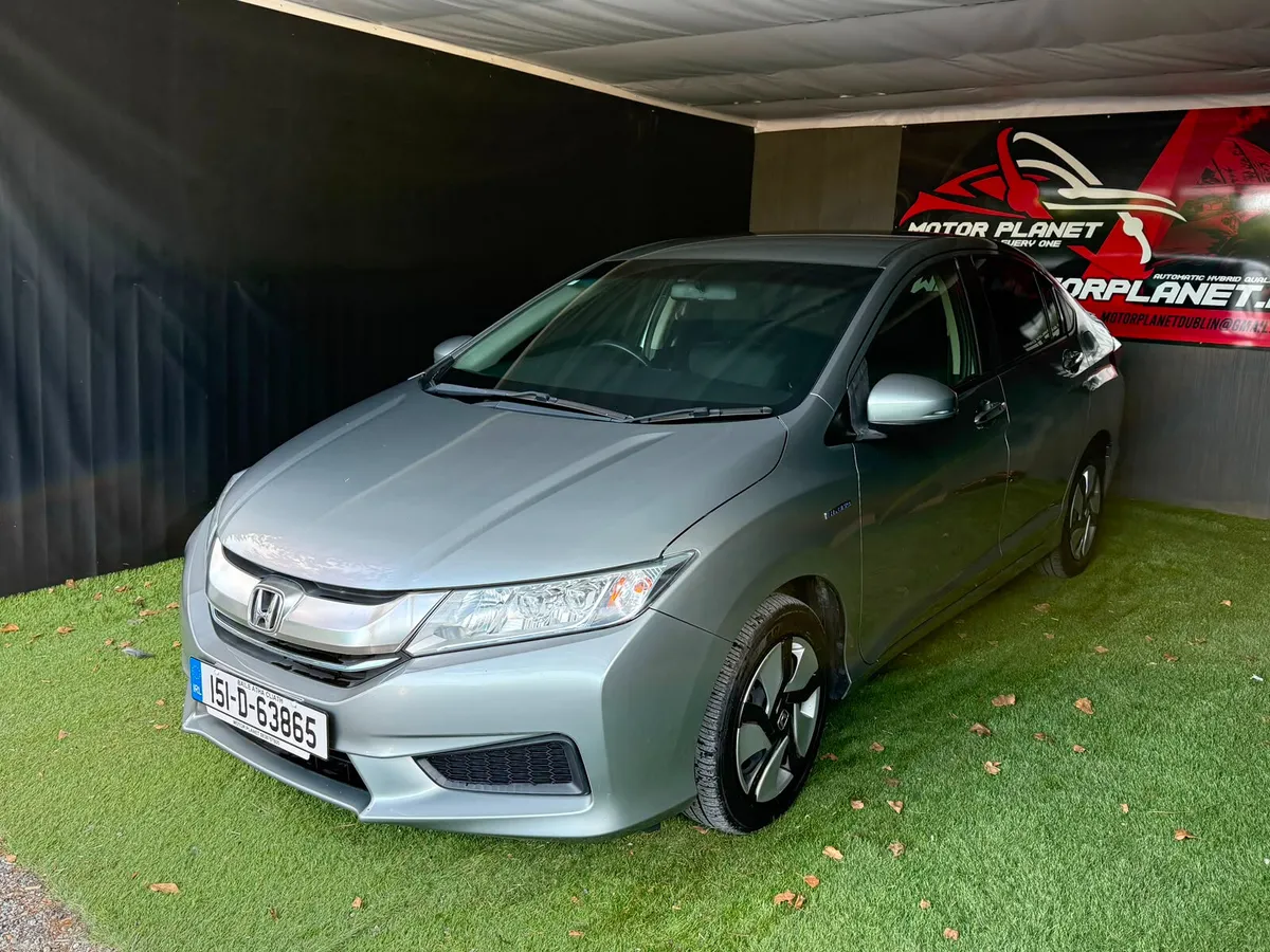 HONDA GRACE 2015 AUTOMATIC ONLY 34K Miles!! - Image 3
