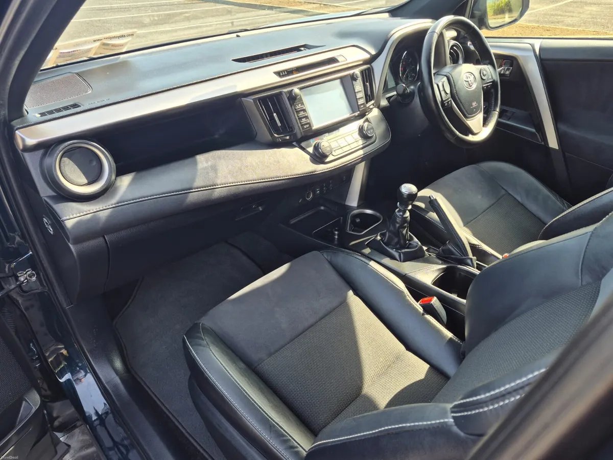 2017 TOYOTA RAV 4 2.0 D LUNA LOW MILES - Image 4