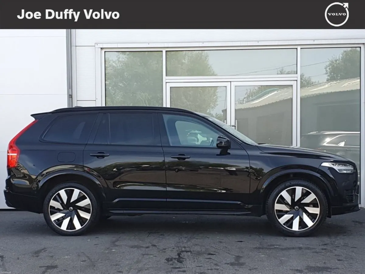 Volvo XC90 T8 PHEV 455hp Plus - Image 5