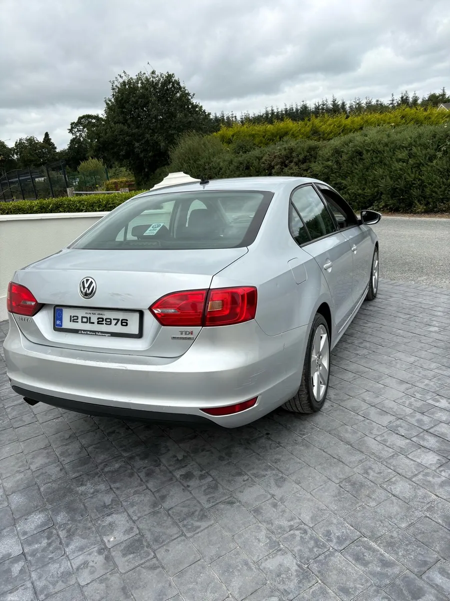 12 Volkswagen Jetta Tax & Nct - Image 4