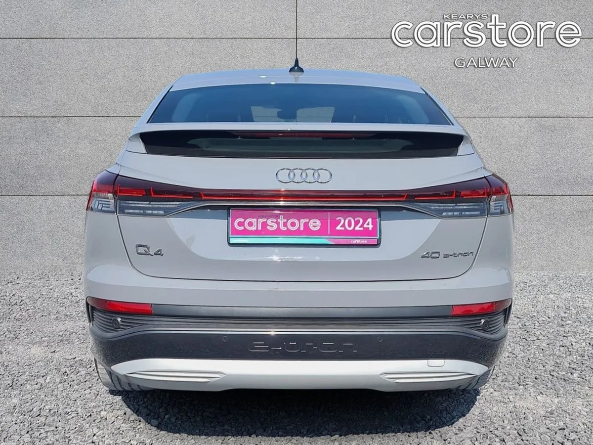 Audi Q4 e-tron Q4 E-Tron Sport 40  Sport  40 204 E - Image 3