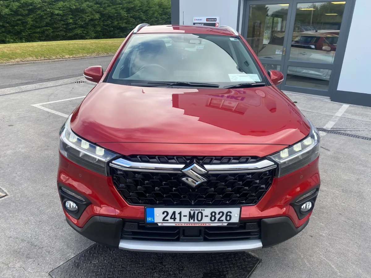 2024, Suzuki SX4 S-Cross - Image 2