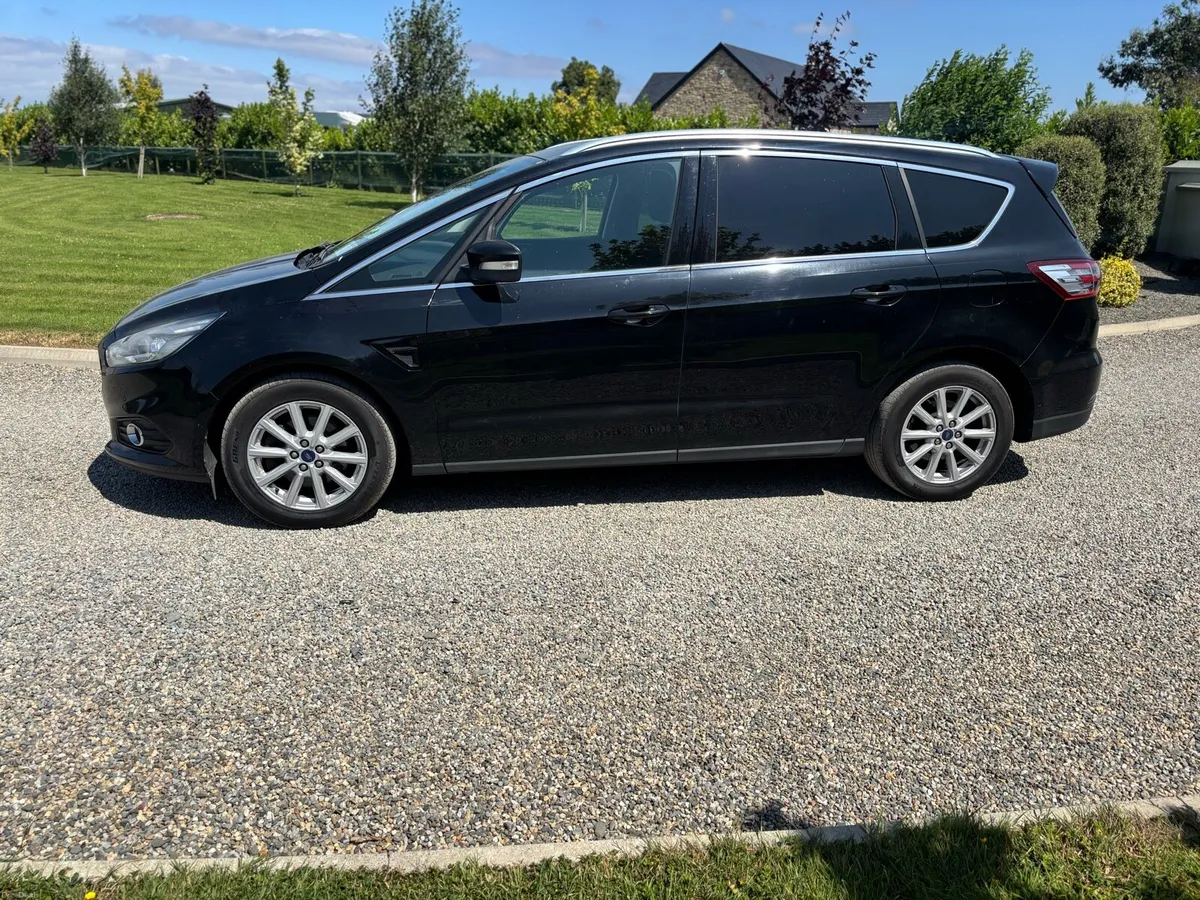2017 FORD S-MAX TITANIUM 2LT 150 BHP - Image 6