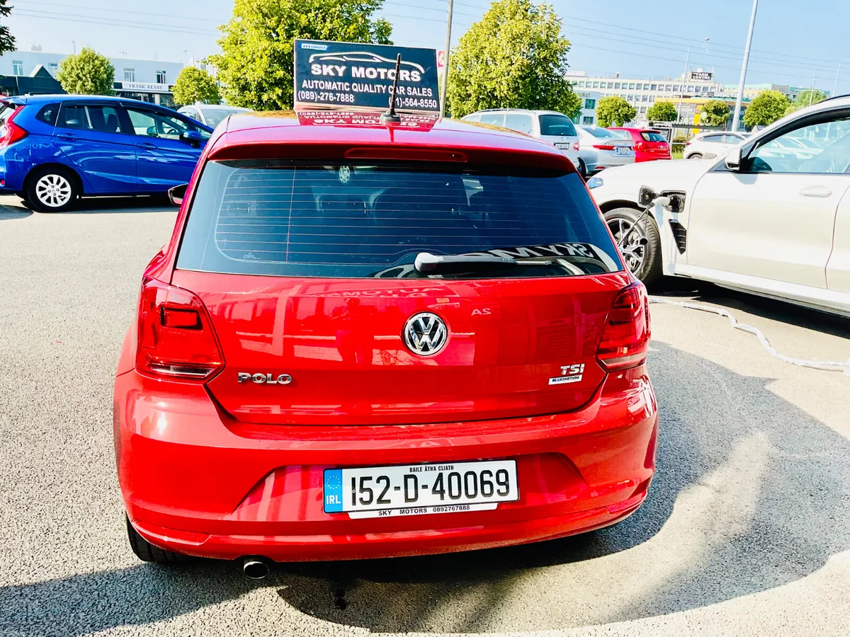 Volkswagen Polo 2015 Automatic Low Milage,28Kmiles - Image 5