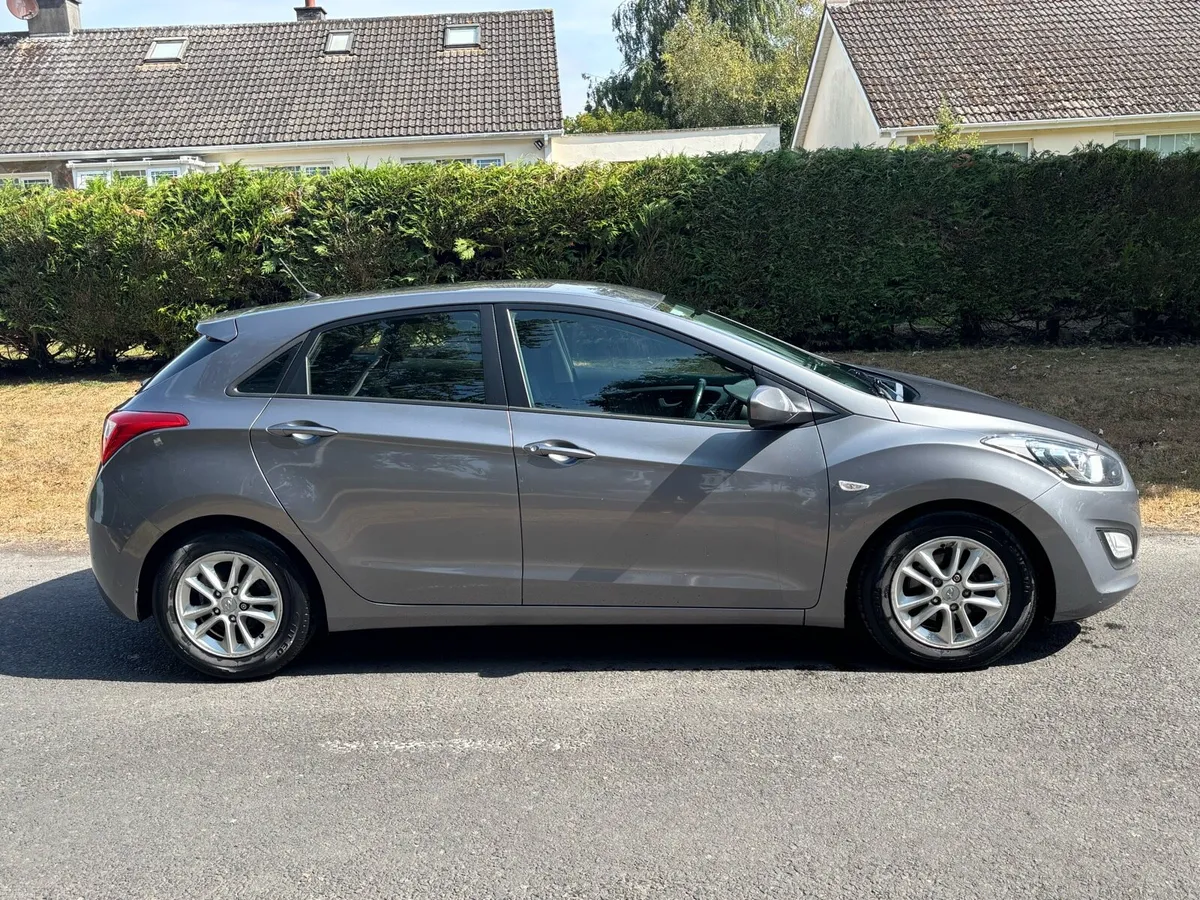 Hyundai i30 NEW NCT - Image 2