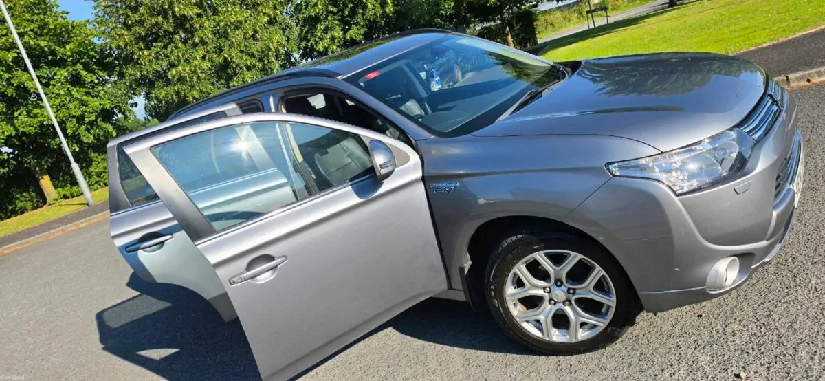 Mitsubishi outlander - Image 5