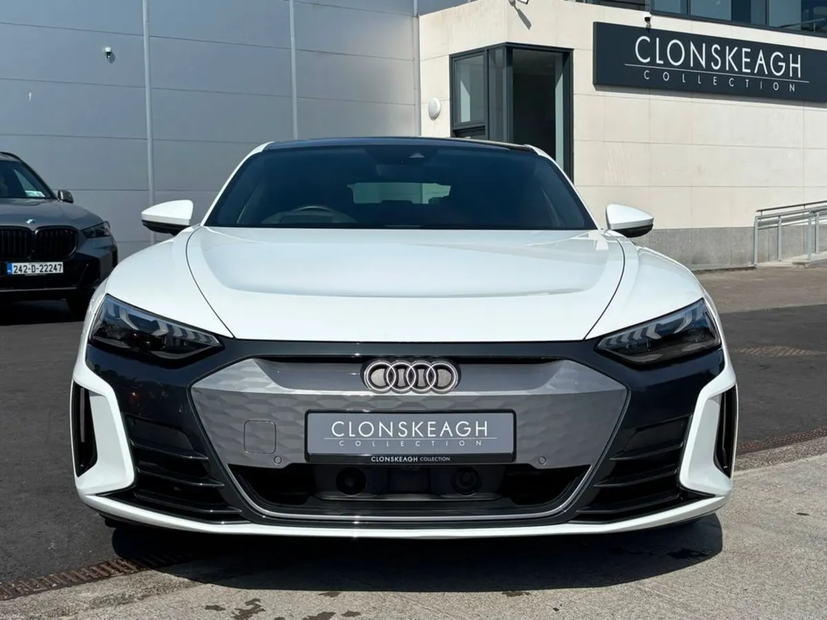 Audi e-tron GT QUATTRO BASE - Image 3
