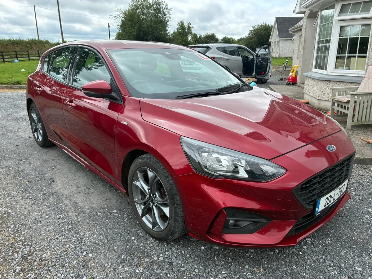 Car - Image 1