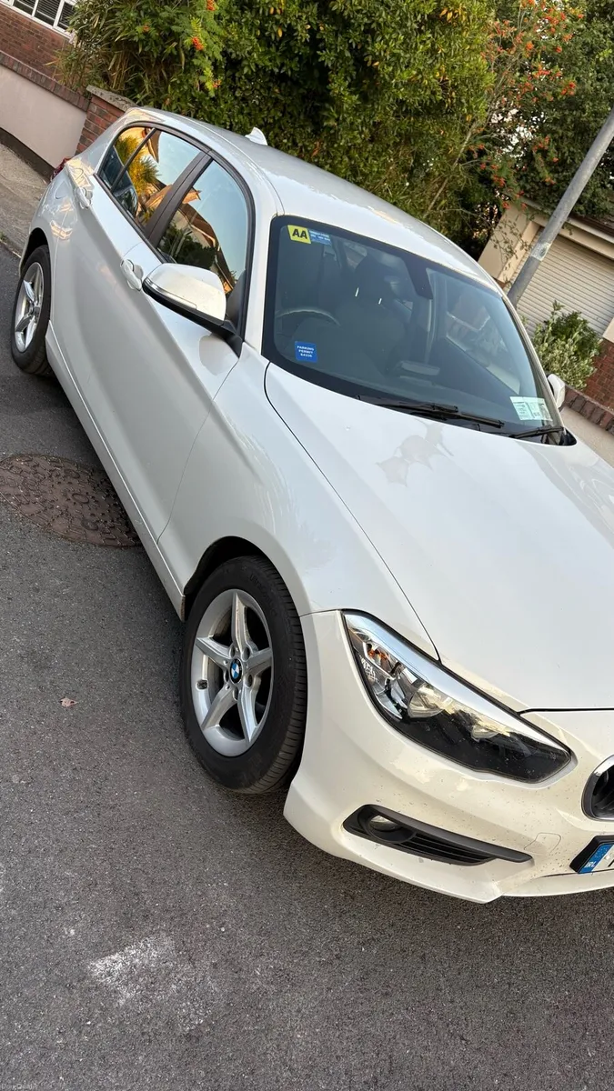 182 White BMW 1 Series - Image 2