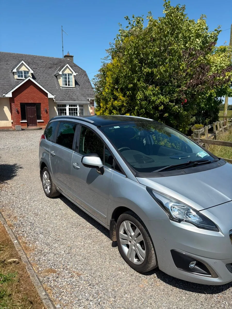 2015-Peugeot 5008-Automatic-7 seats-low mileage - Image 2