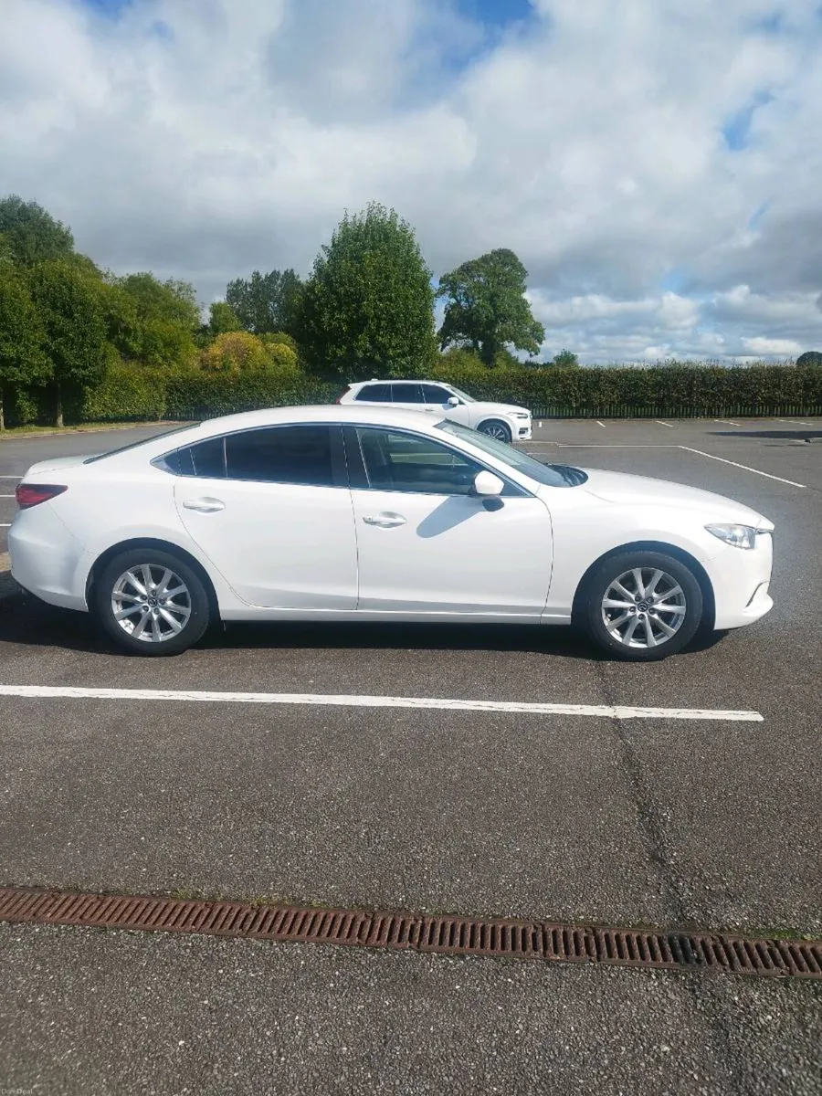 Car - Image 1