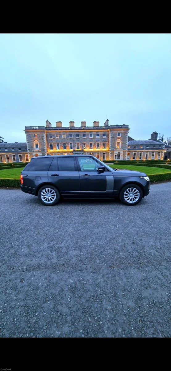 Range Rover Vogue 3.0 Diesel *Mint* - Image 3