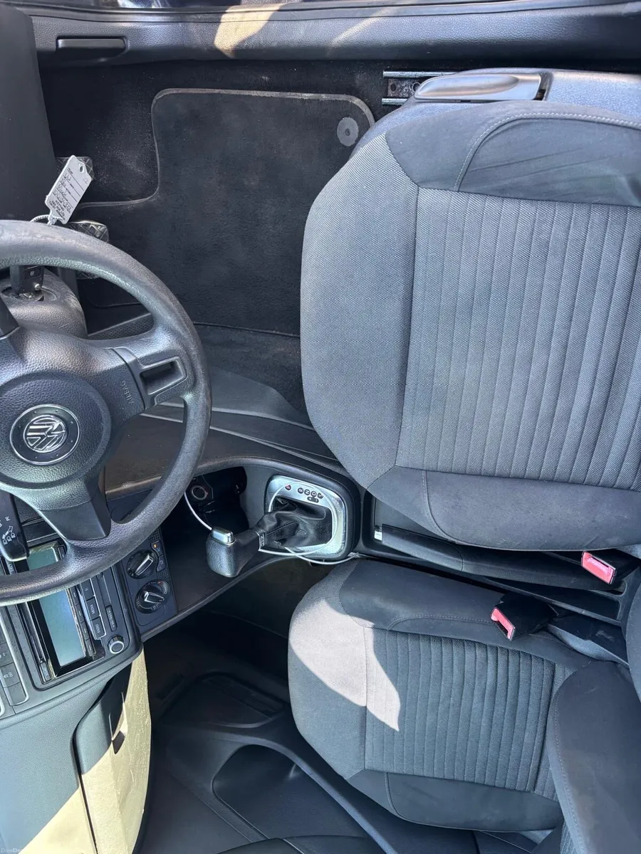 VOLKSWAGEN POLO 1.2 AUTOMATIC - Image 6