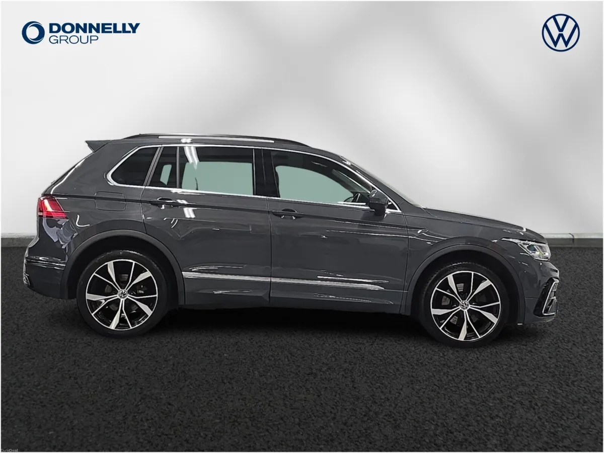 Volkswagen Tiguan Estate R-Line - Image 4